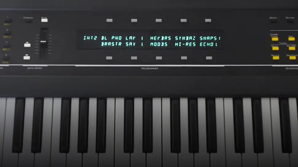 UVI USQ-1 80年代数字模拟合成器